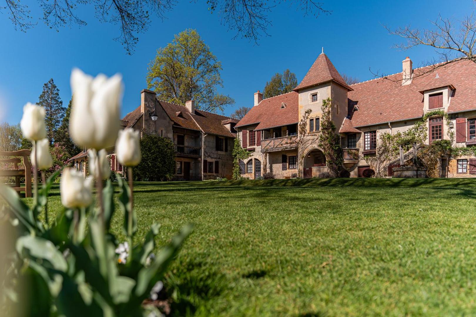 La Maison De La Tour Apremont-sur-Allier المظهر الخارجي الصورة